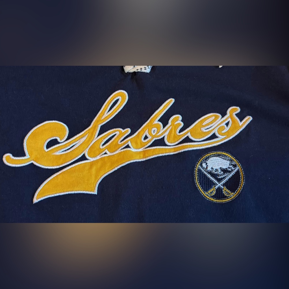 Reebok Buffalo Sabres NHL top - Picture 3 of 4